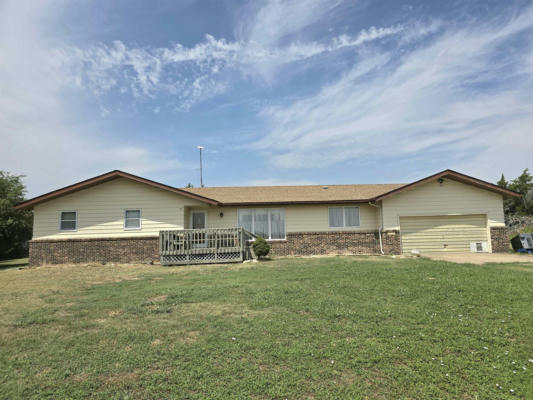 18457 BEATTY RD, RUSSELL, KS 67665 - Image 1